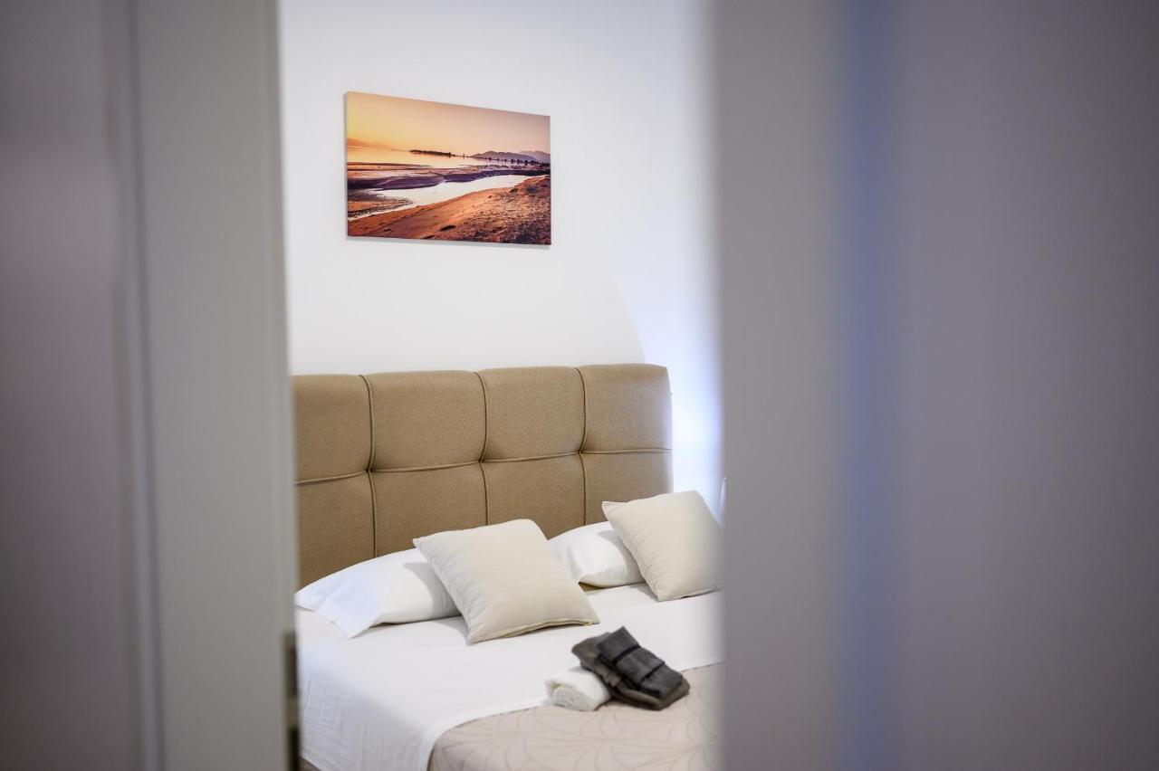 Apartmani Boras Metković エクステリア 写真